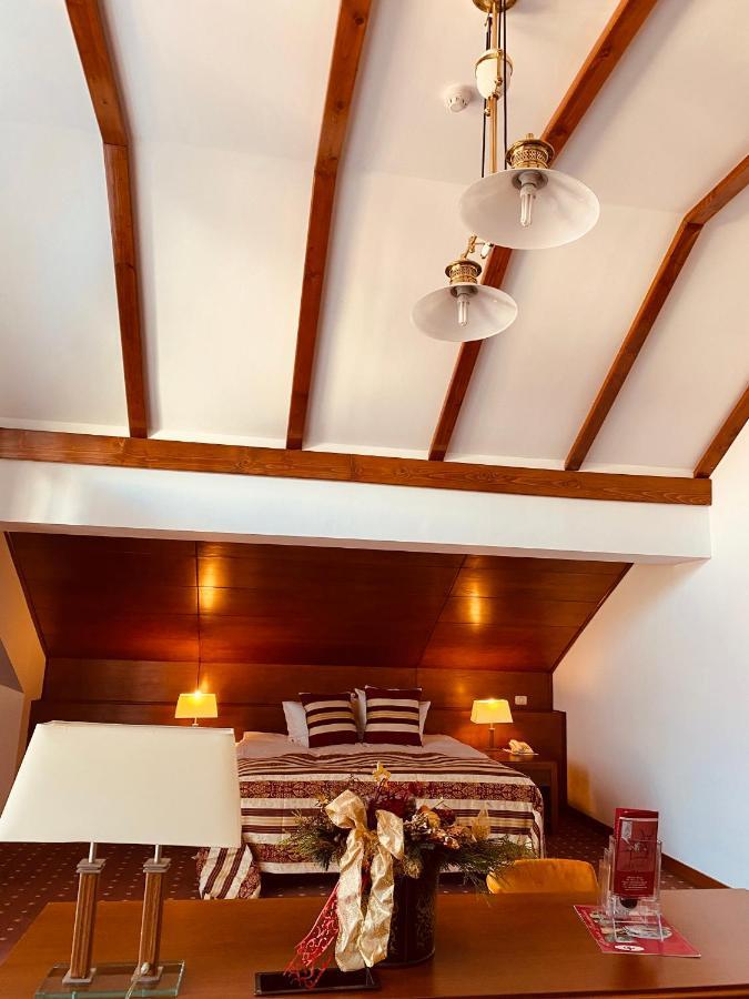 Casa Jasmine Ξενοδοχείο Μπρασόβ Εξωτερικό φωτογραφία