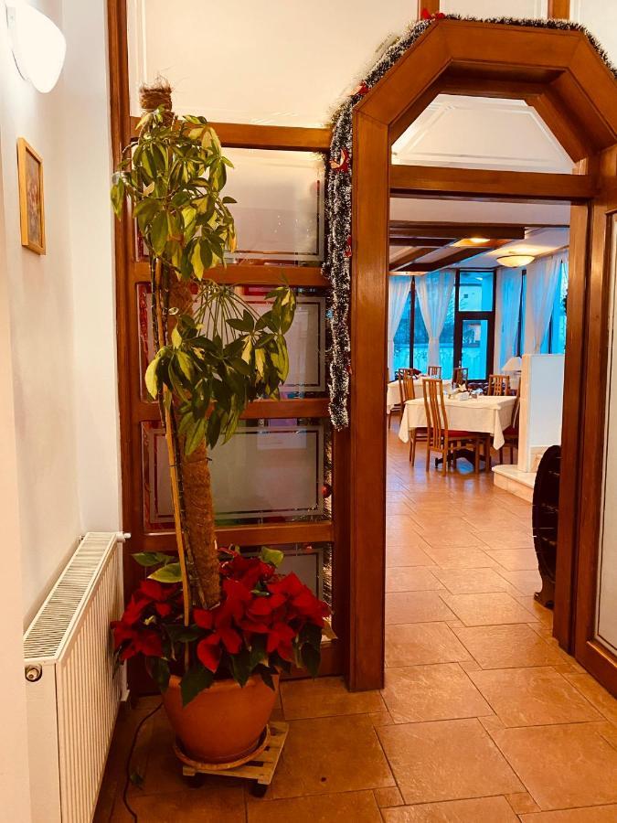 Casa Jasmine Ξενοδοχείο Μπρασόβ Εξωτερικό φωτογραφία