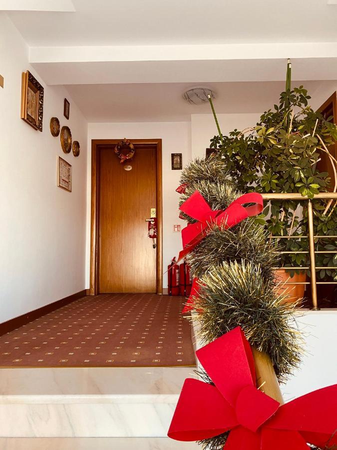 Casa Jasmine Ξενοδοχείο Μπρασόβ Εξωτερικό φωτογραφία