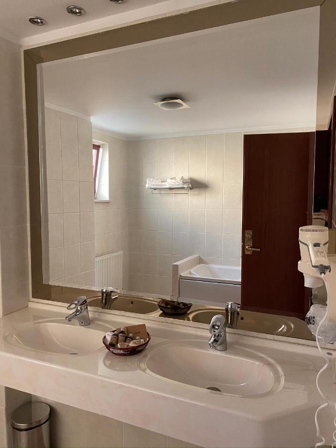 Casa Jasmine Ξενοδοχείο Μπρασόβ Εξωτερικό φωτογραφία