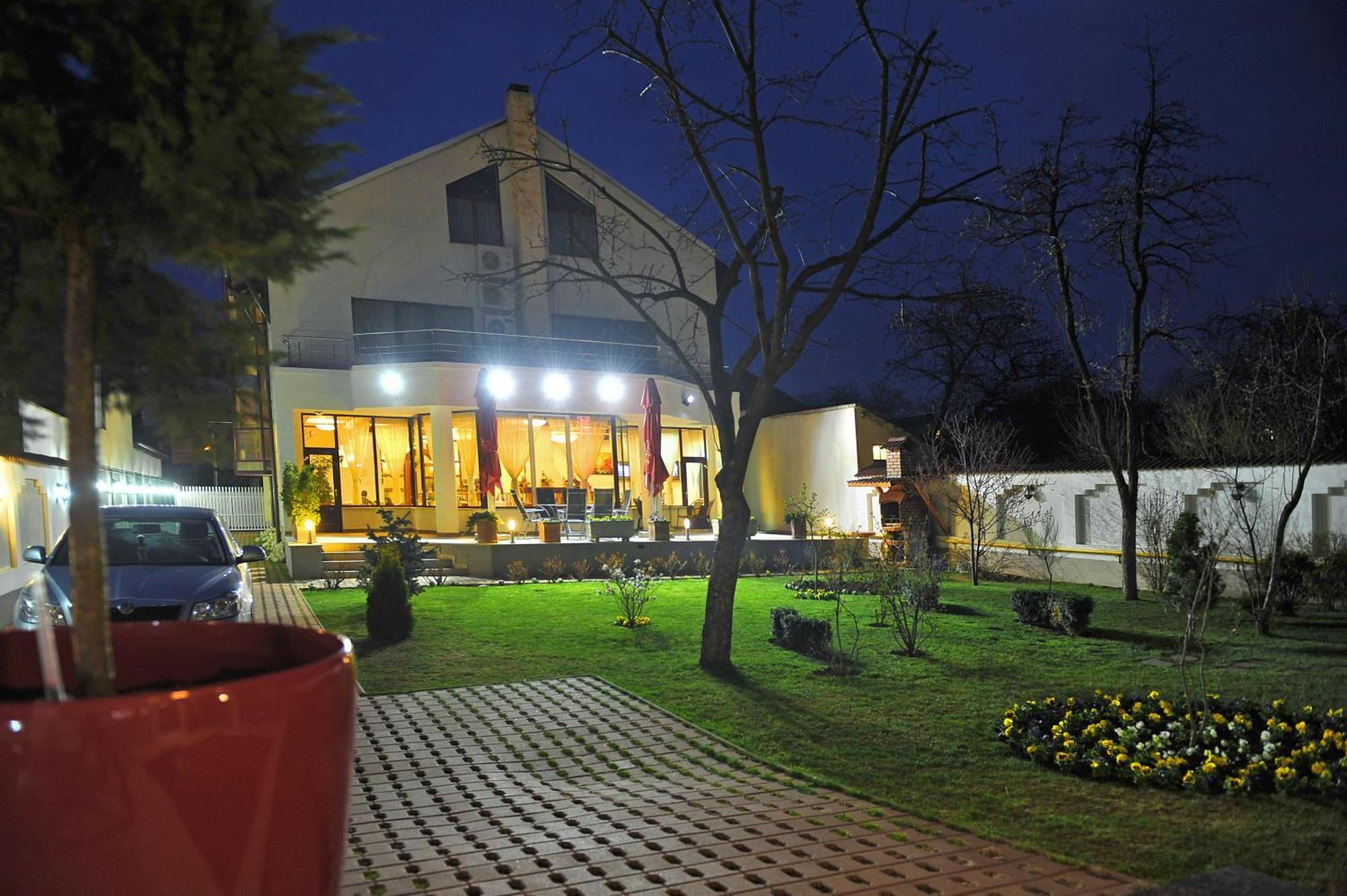 Casa Jasmine Ξενοδοχείο Μπρασόβ Εξωτερικό φωτογραφία